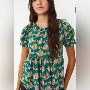 Matta Size S • Bindi Bird Silk Cotton Blend Short Sleeve Green Top Blouse.